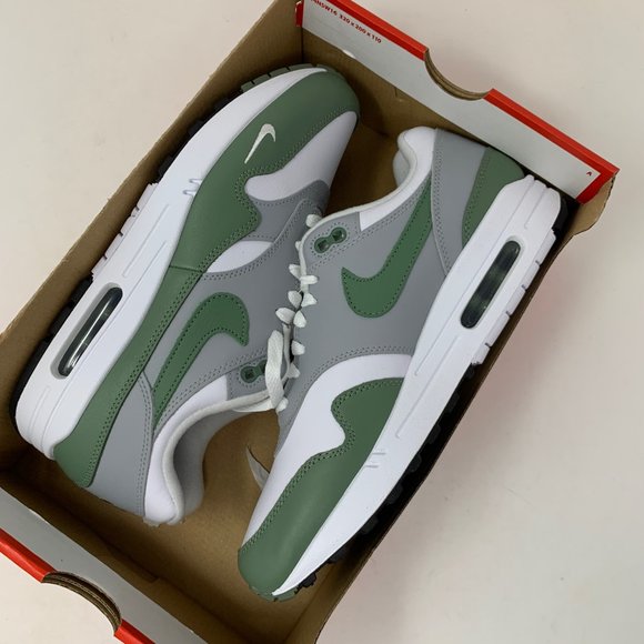 nike air max 1 premium spiral sage